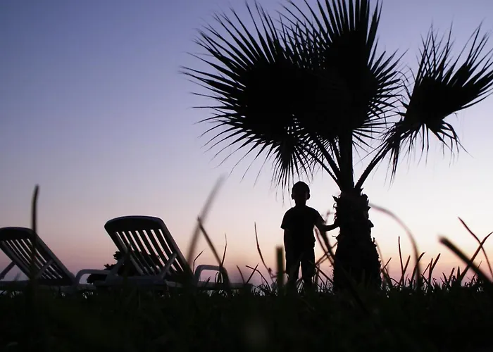 אתר נופש Villaggio Athragon