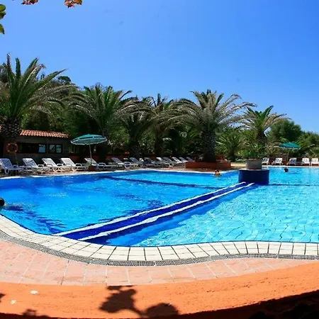 Üdülőközpont Villaggio Athragon Capo Vaticano