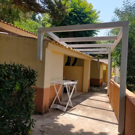 Villaggio Athragon Resort 3*