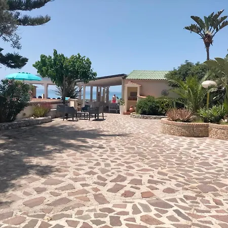 Villaggio Athragon Resort 3*