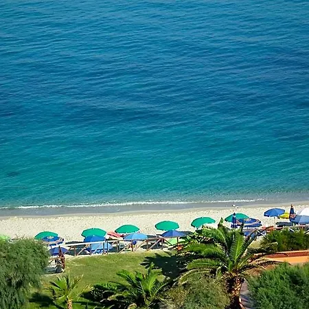 Resort Villaggio Athragon 3*