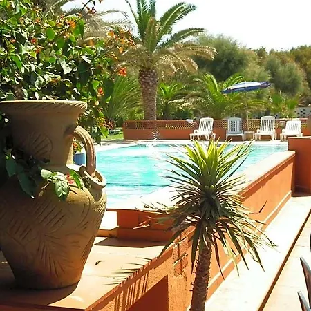 Villaggio Athragon Resort 3*